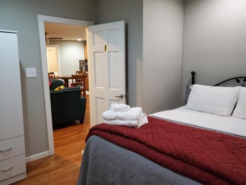 Bedford-Stuyvesant Apartment | Cozy Retreat on Atlantic Ave