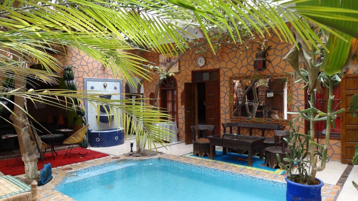 Bab Doukkala House | Cozy Riad in the best area of Marrakech n11 nice rooms up to 28 people