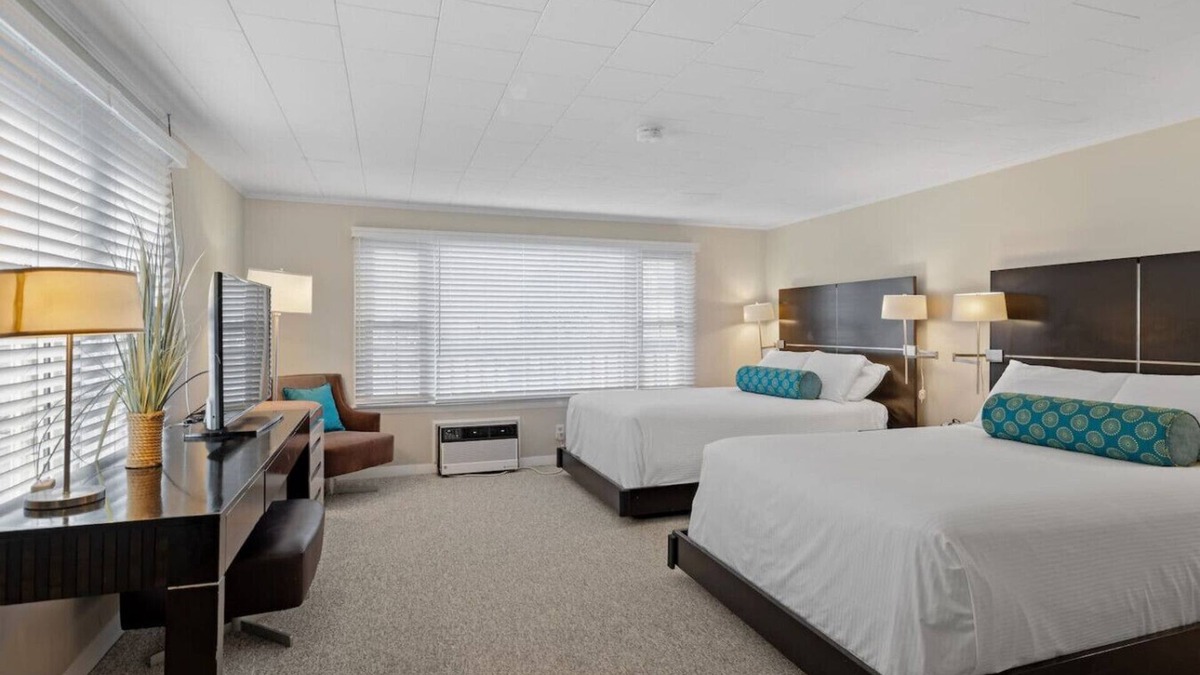 Falmouth Heights Hotel | Cozy Room by Beach | 2 Beds + Deck Access