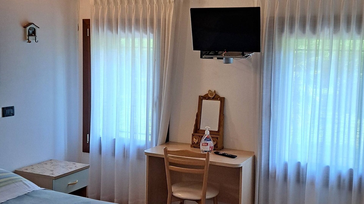 Rovolon House | Cozy rural house in the Euganean Hills with panoramic view and restaurant.