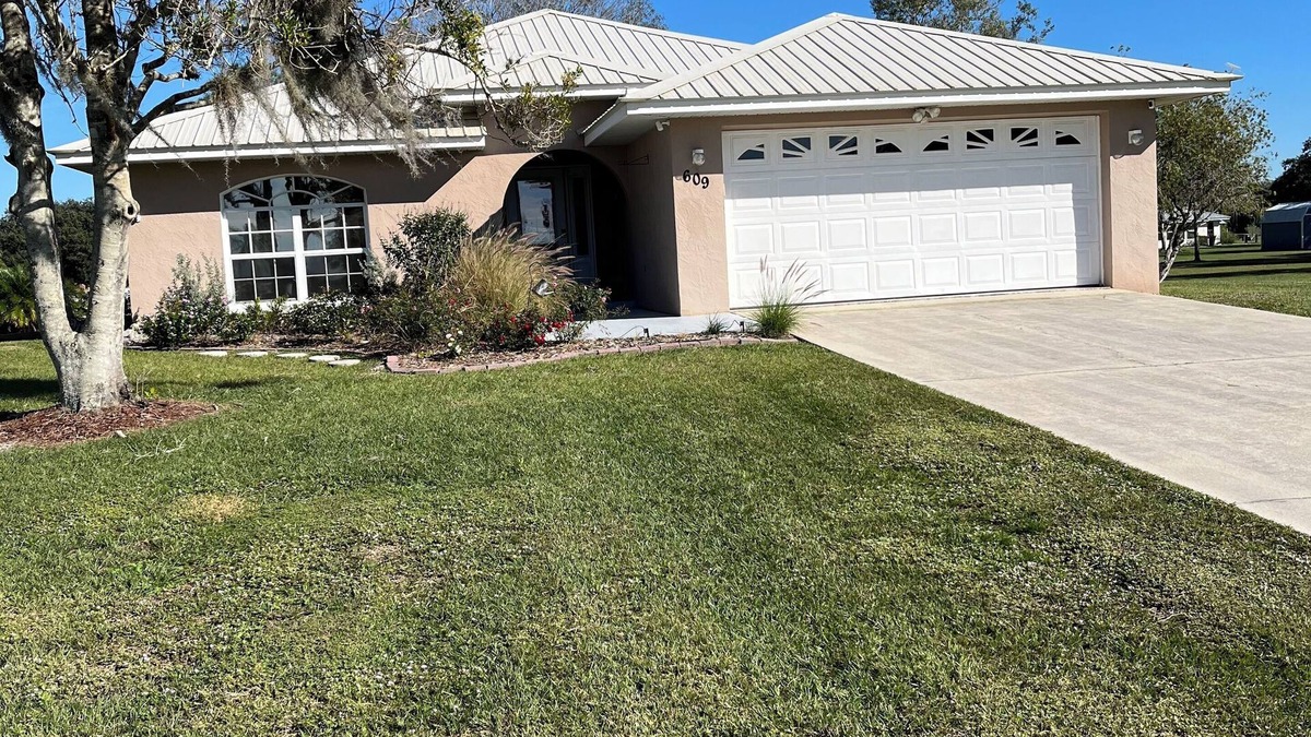 Highland House | Cozy Sebring Raceway Retreat