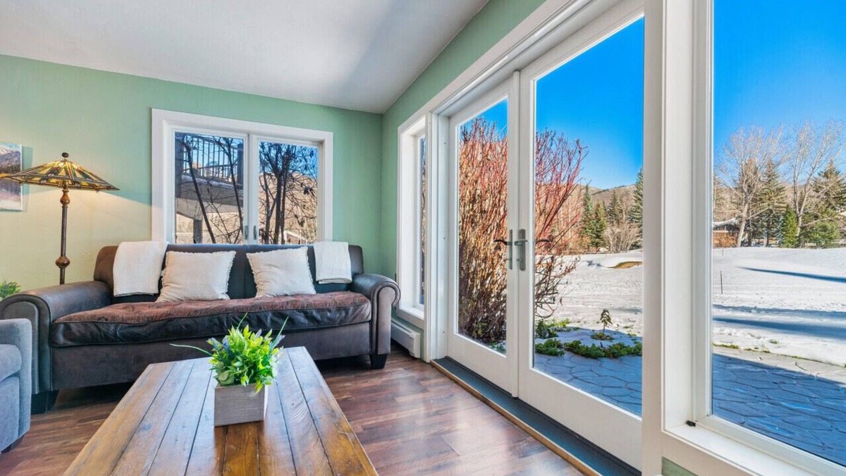 Eagle-Vail Condo | Cozy Secluded EagleVail 2BD/2BA On Golf Course