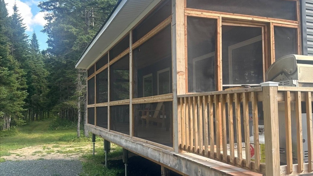 Red Bank Cabin | Cozy, Secluded Lodge located on the Renous River.