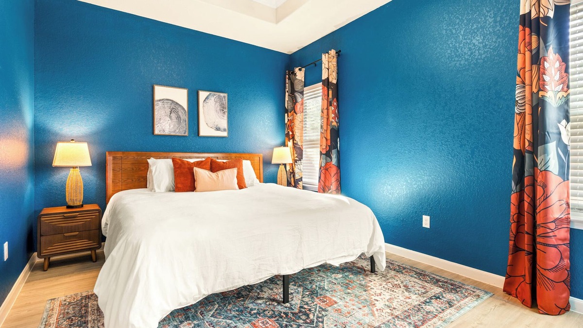 Seguin House | Cozy Seguin 3BR 2 BA l Family & Travel Friendly