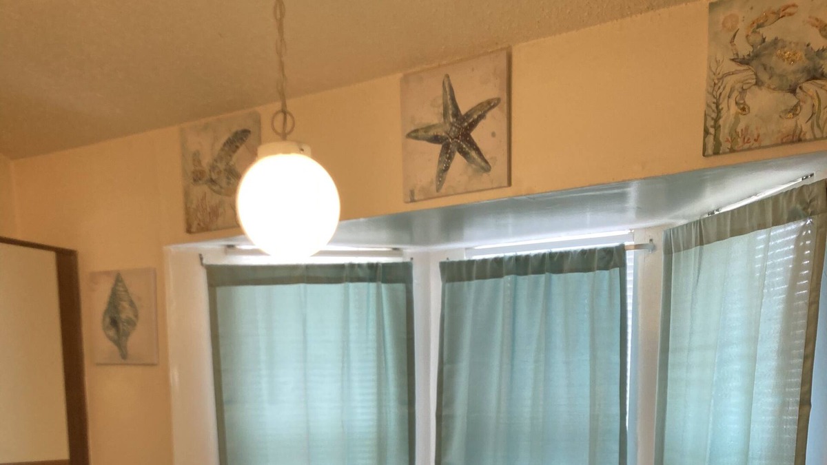 Norfolk - Virginia Beach Condo | Cozy Spacious Condo