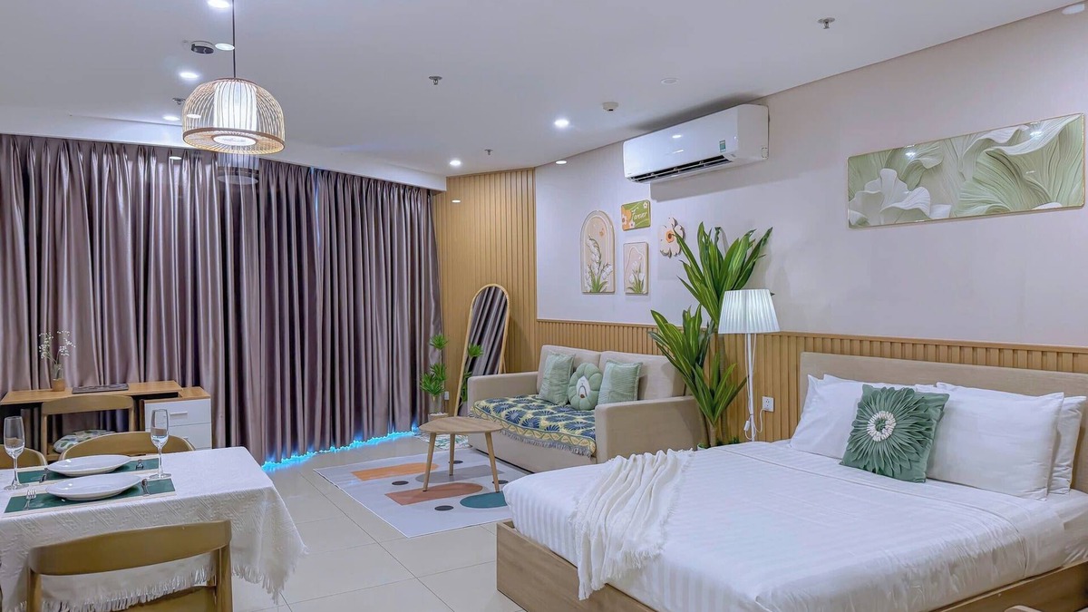 Thang Tam Apartment | Cozy Studio Apartment With Pool & Sea View