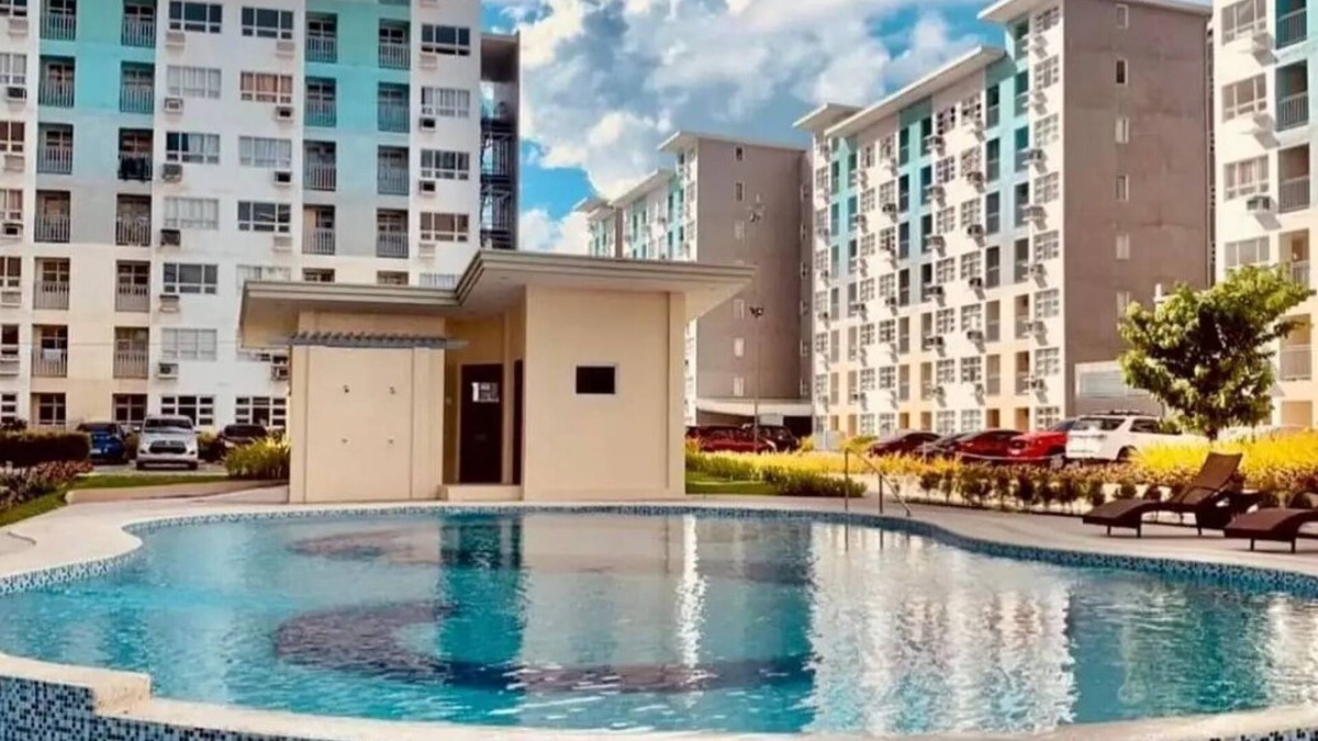 Davao Apartment | Cozy studio in amazing Davao with pool, WiFi, AC near Airport