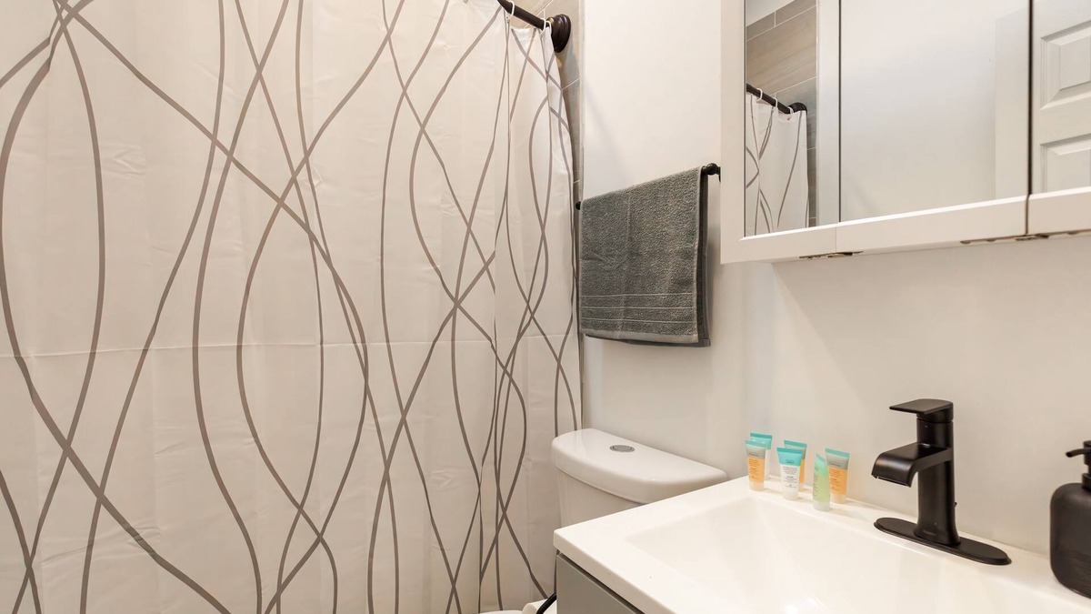 Fountain Square Apartment | Cozy Studio in Awesome Indianapolis with WiFi, AC