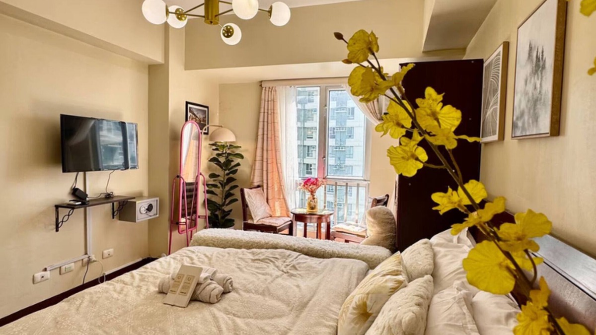 Cebu Apartment | Cozy Studio in Cebu City with Garden View