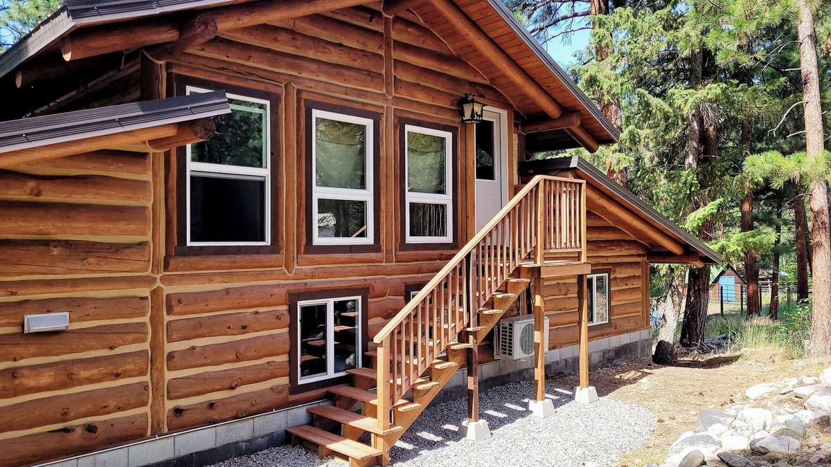 Lemhi County Apartment | Cozy studio in delightful North Fork surrounded by National Forest.