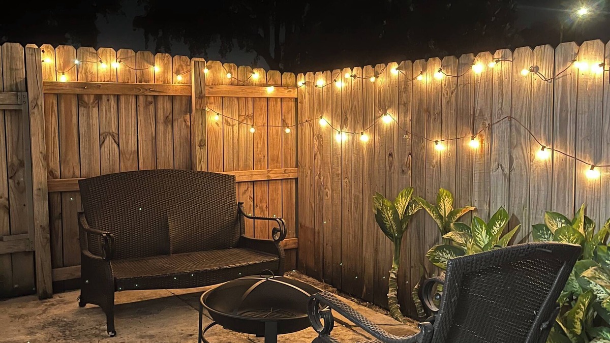 Pembroke Pines Apartment | Cozy studio in home with private parking and entrance in charming Pembroke Pines