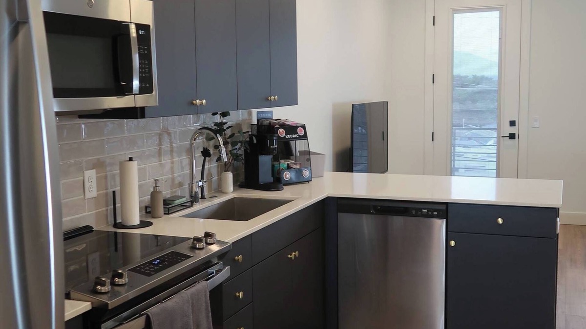 Millcreek Apartment | Cozy studio in marvelous Salt Lake City with WiFi, AC