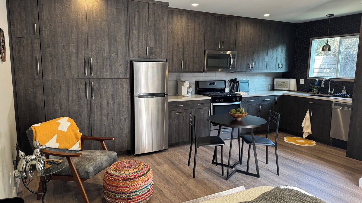 Bonita Apartment | Cozy Studio Suite in welcoming La Verne