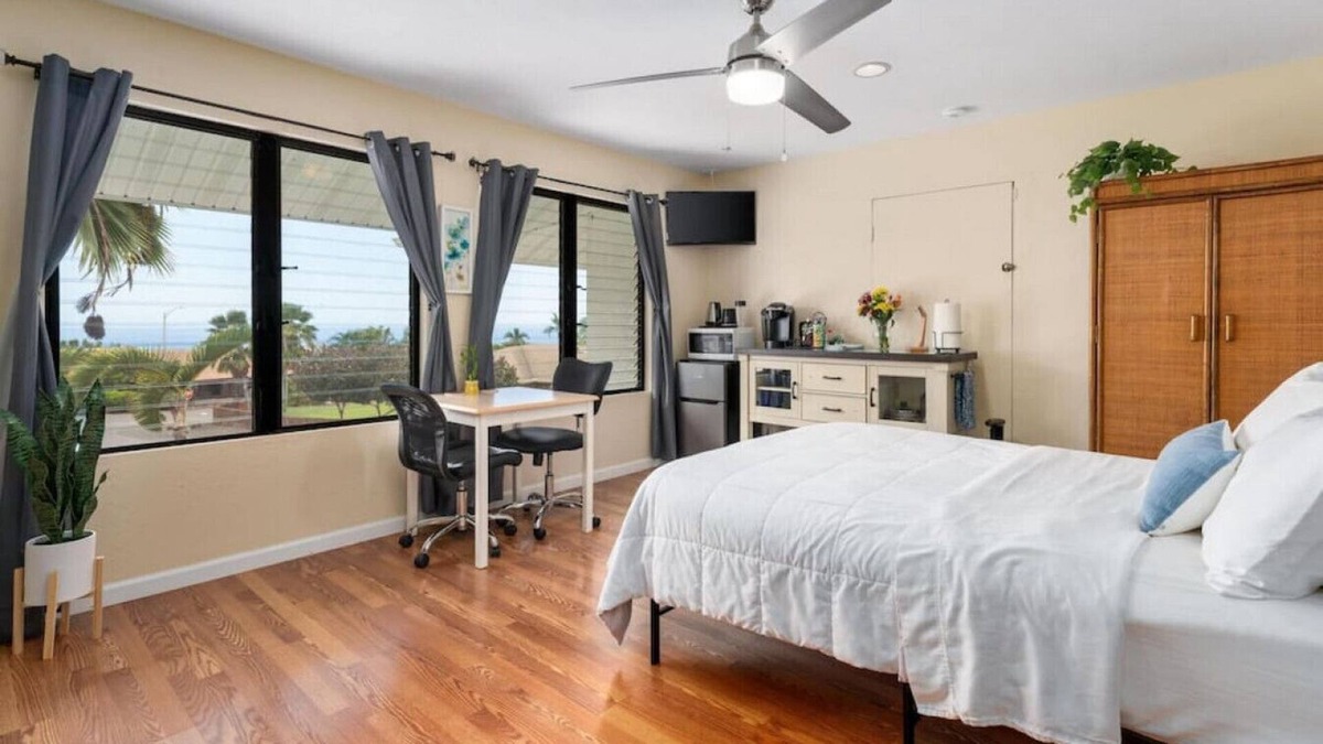 Kona Palisades Apartment | Cozy Studio With Relaxing Ocean Views