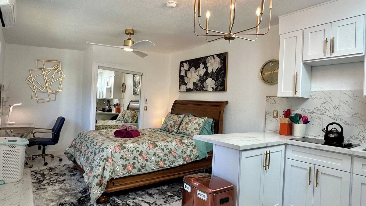 Gardena Apartment | Cozy & Stylish Guest House in Gardena Near SpaceX & L.A Beaches