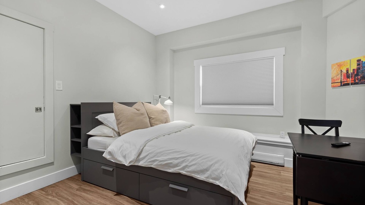 North End Apartment | Cozy Suite Downtown Halifax *Free Parking*