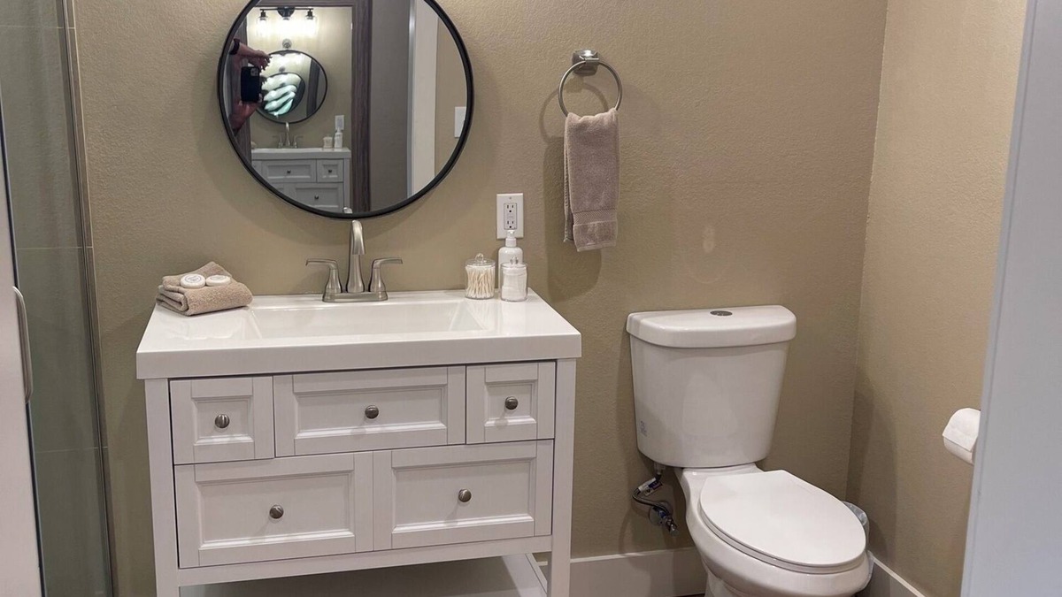 Bandera Apartment | Cozy Suite in New Duplex located in Downtown Bandera