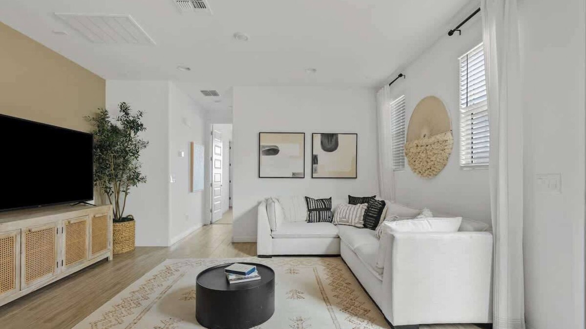 San Tan Valley House | Cozy Suite - Queen Creek Extended Stay!