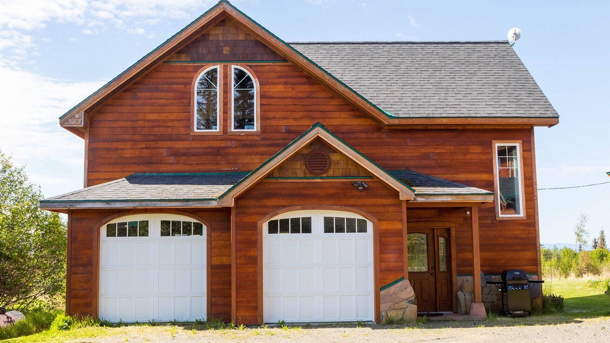 Fritz Creek Apartment | Cozy suite to get away to Homer, AK. Enjoy the views of the Spit and Kachemak Ba