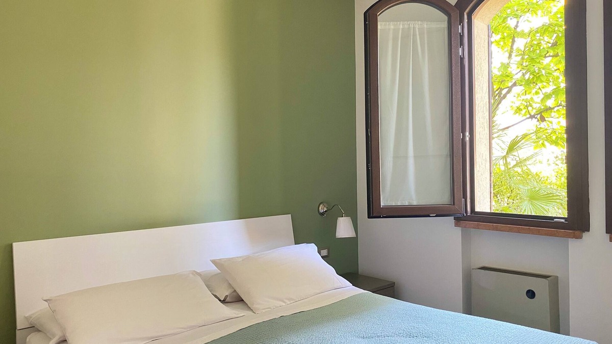 Colombare Apartment | Cozy three-room apartment JOLLY equipped with all comforts, with garden and terrace.