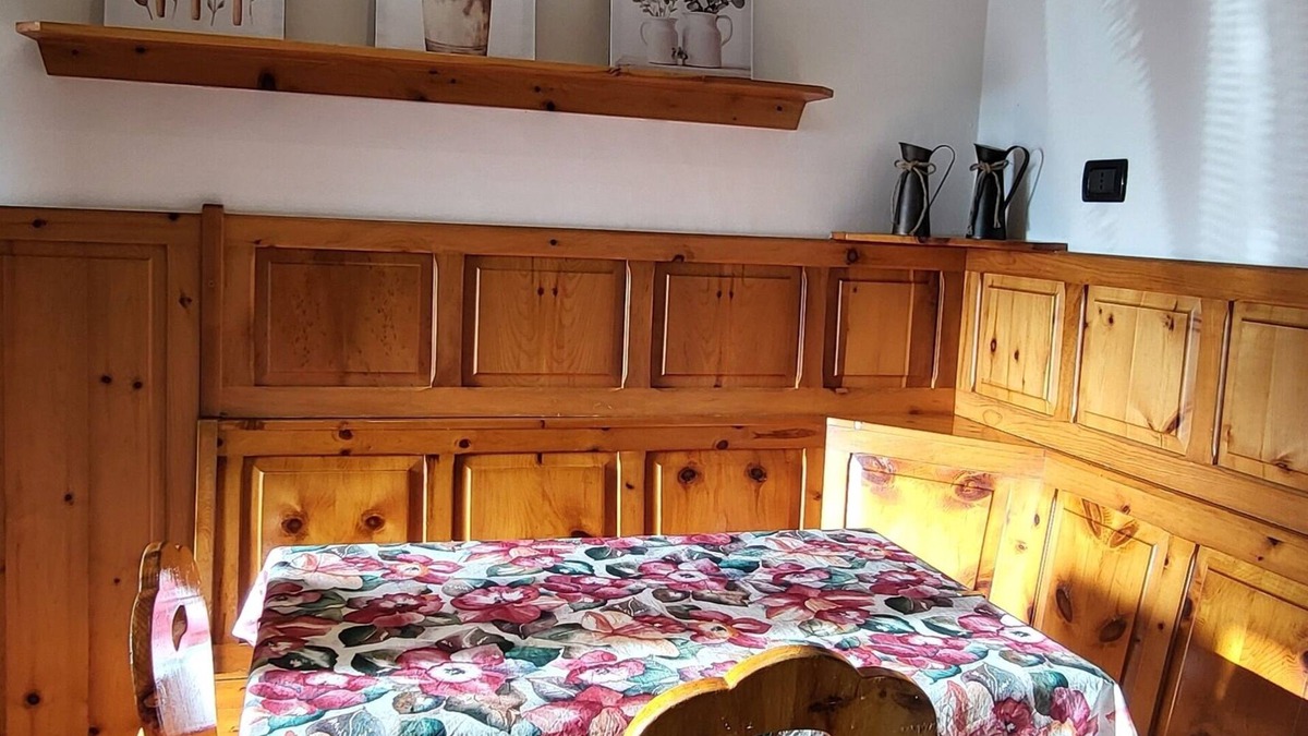 Varena Apartment | Cozy three-room apartment ideal for those who love skiing and more!