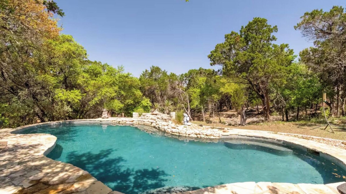 Austin Cabin | Cozy Tiny Nook in the Austin Hill Country-With Pool, HotTub, Firepit & animals!