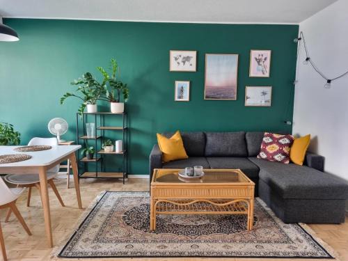 Keskinen District Apartment | Cozy two-room apt in a central location in Pasila