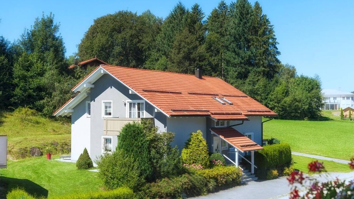 Riedlhutte Apartment | Cozy vacation apartment (54 sqm) for up to four people with balcony