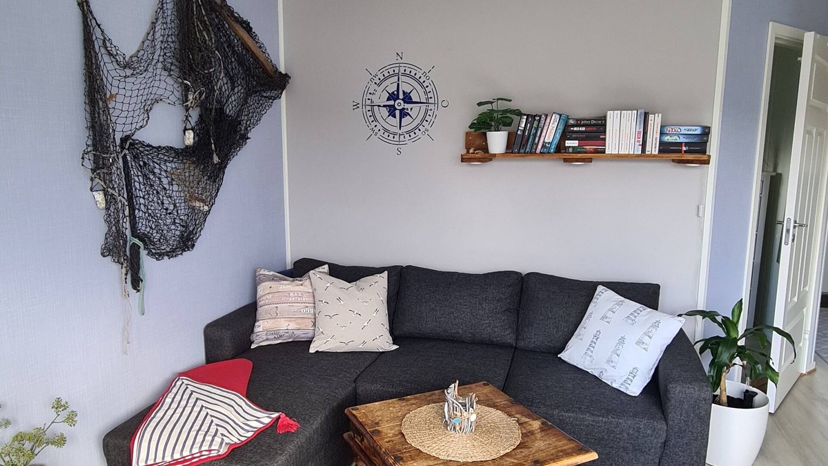 Lauvsnes Apartment | Cozy vacation apartment in central Norway with mountains and sea on your doorstep