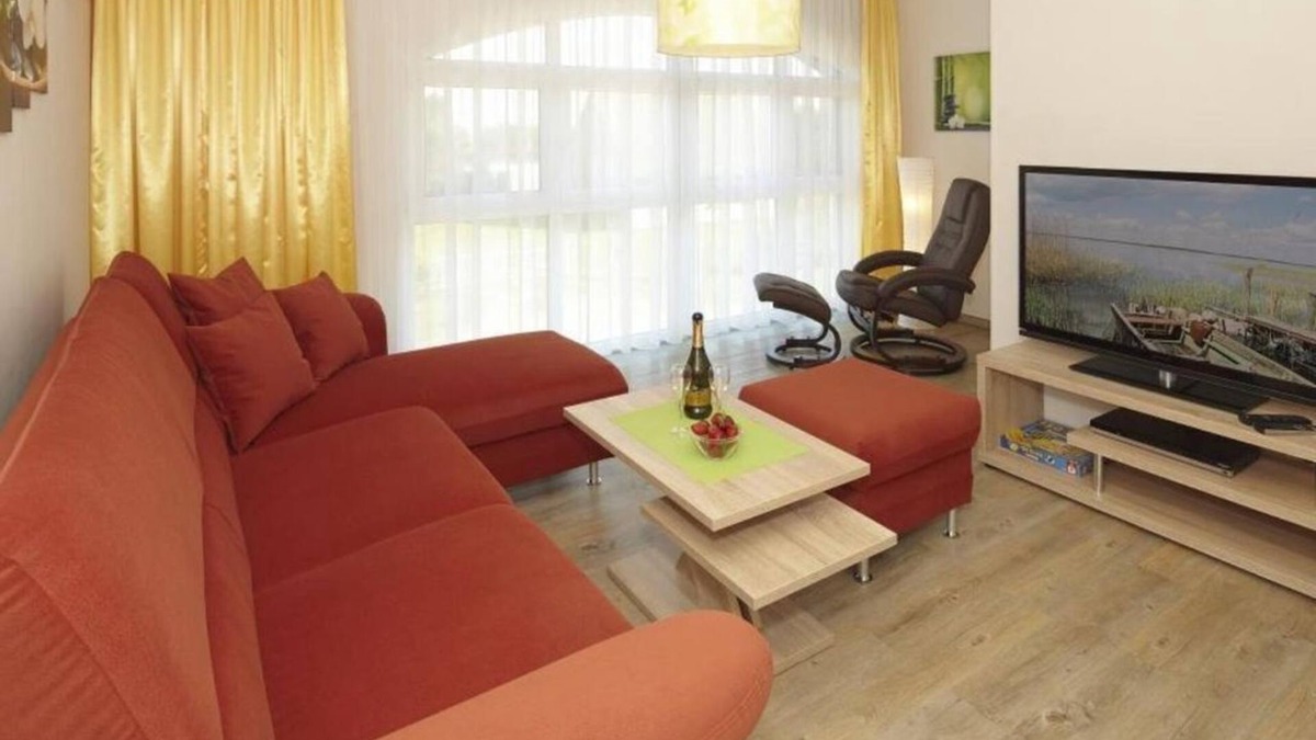 Stolpe Apartment | Cozy vacation apartment Landhof Schwalbennest LH-204 quiet village location on Usedom