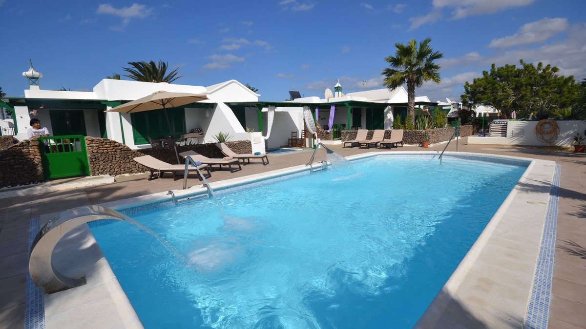 Playa Blanca Villa | Cozy Villa at Las Terracitas/Internet &+Alarm+English TV