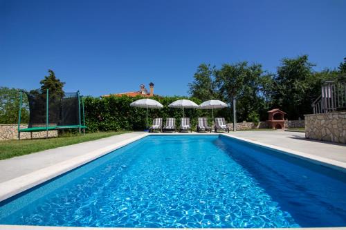 Paradiz Villa | Cozy villa Marina with private pool in Labin