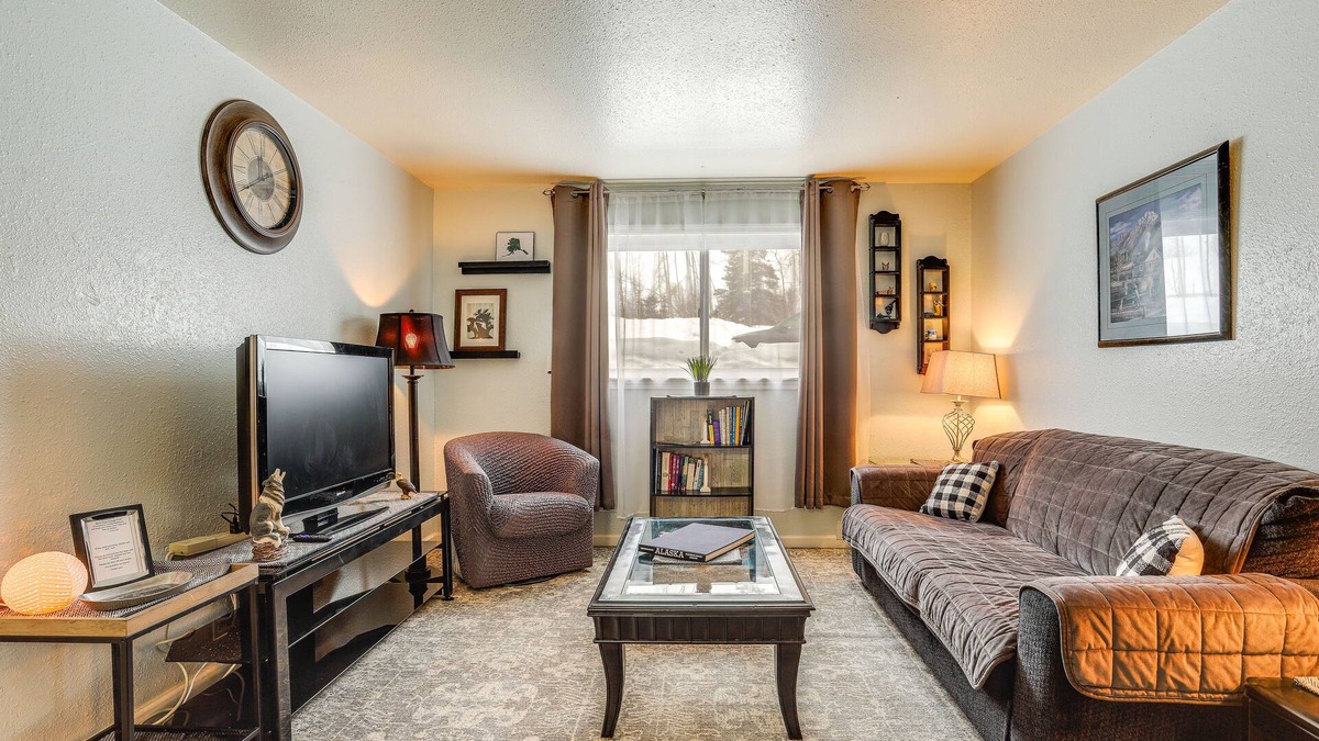 Wasilla Apartment | Cozy Wasilla Apartment ~ 2 Mi to Downtown!