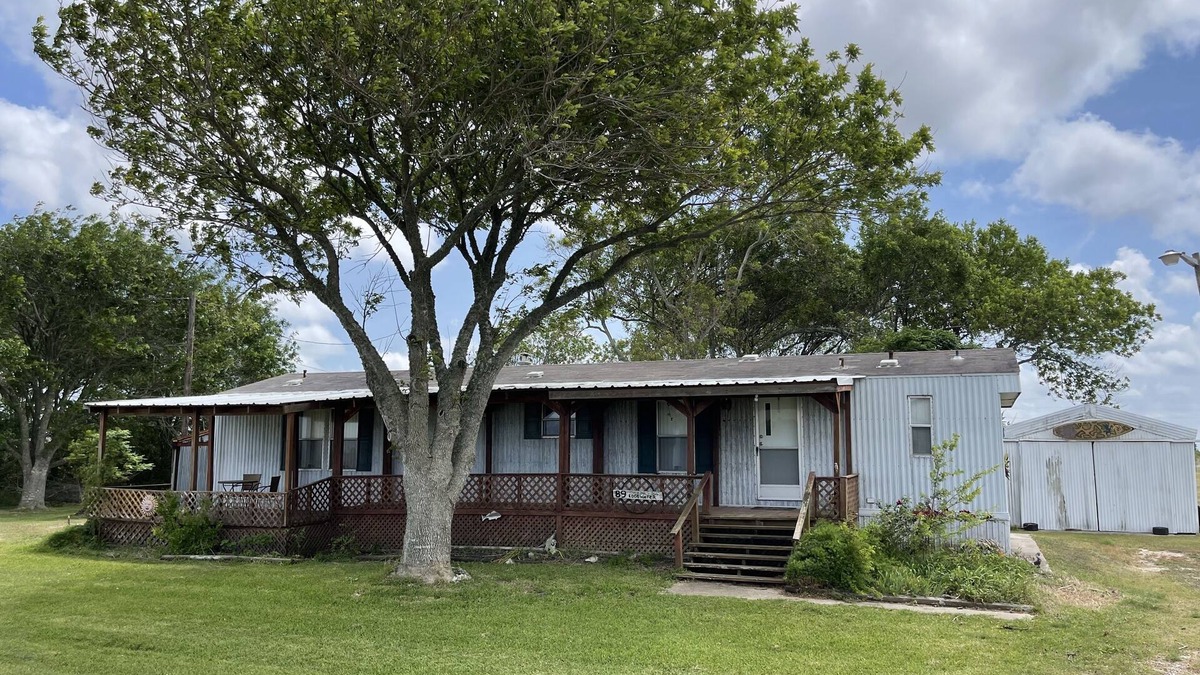 Port Lavaca House | Cozy water view home minutes from beaches, fishing, bird watching and more