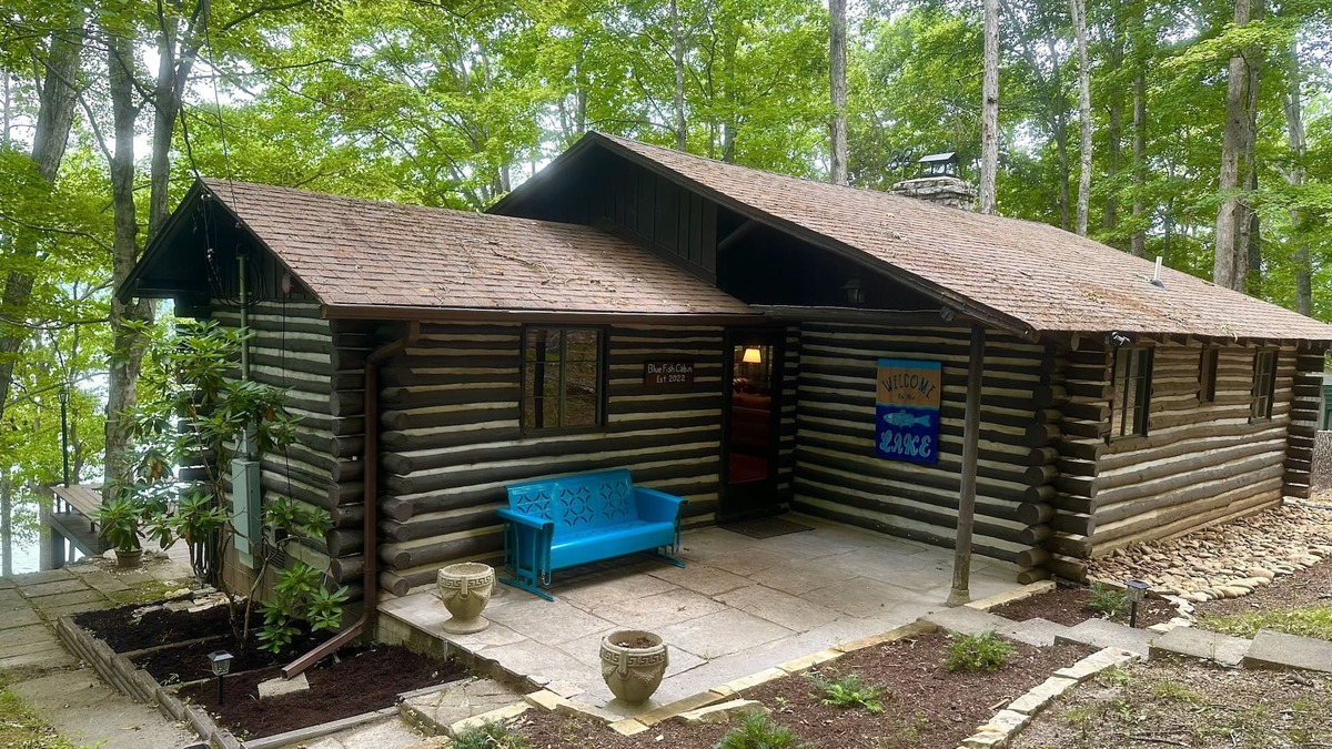 Andersonville Cabin | Cozy Waterfront Cabin on Norris lake