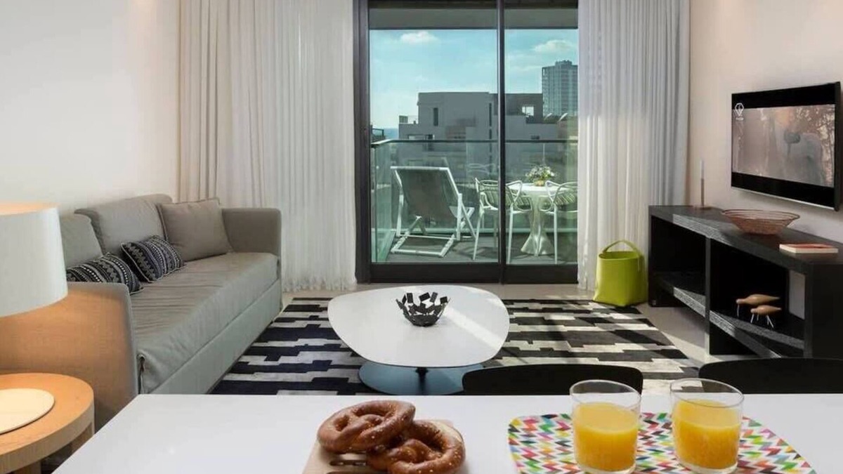 Tel Aviv City Center Apartment | Cozy White City 1BR in Neve Tsedek by HolyGuest