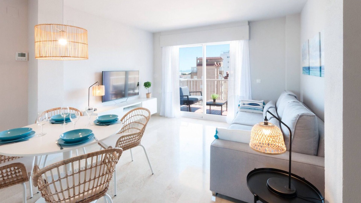 Grao de Gandia Apartment | Cozy with mediterranean style, a few meters from the beach. A/C and free wifi. Terrace with sea views