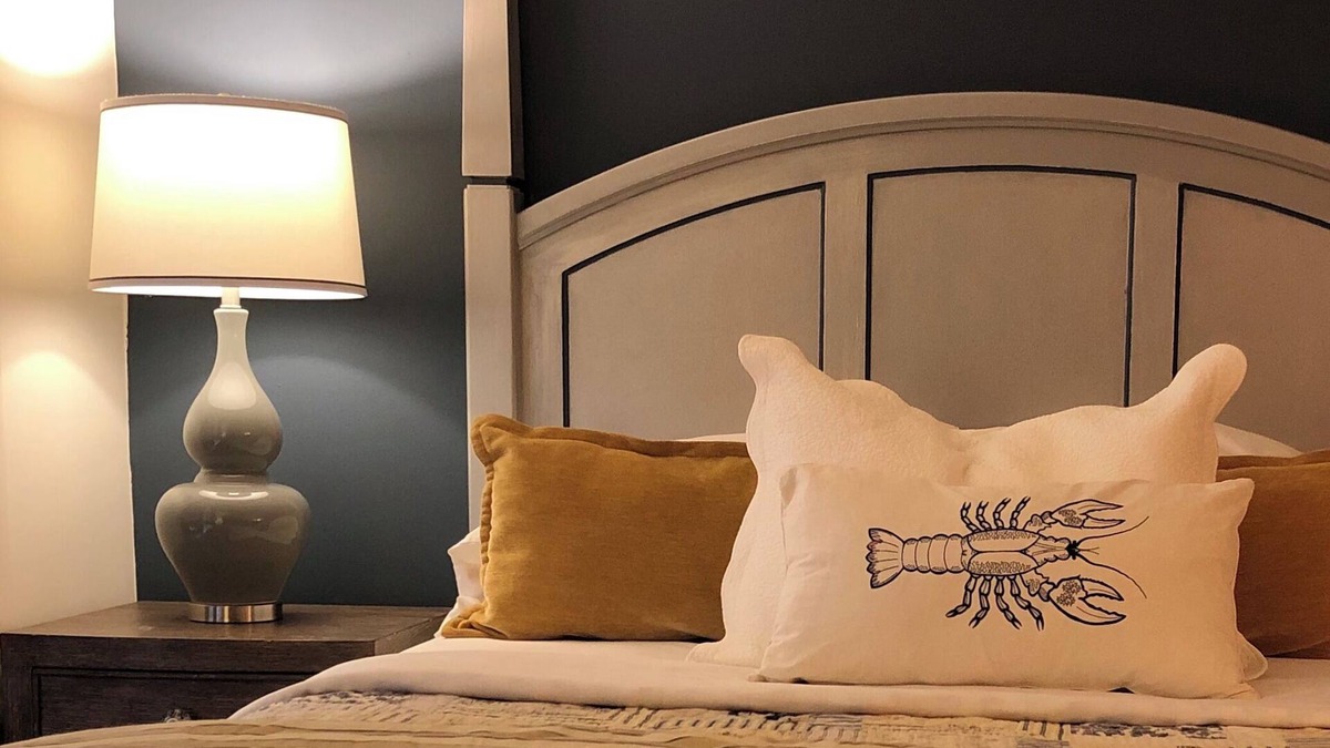 Falmouth Cottage | CozyCottage@FrederickWilliamHouse, on ShiningSea Bikeway, Bikes Included