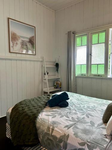 East Brisbane House | CozyHomes Stadium Norman B&B