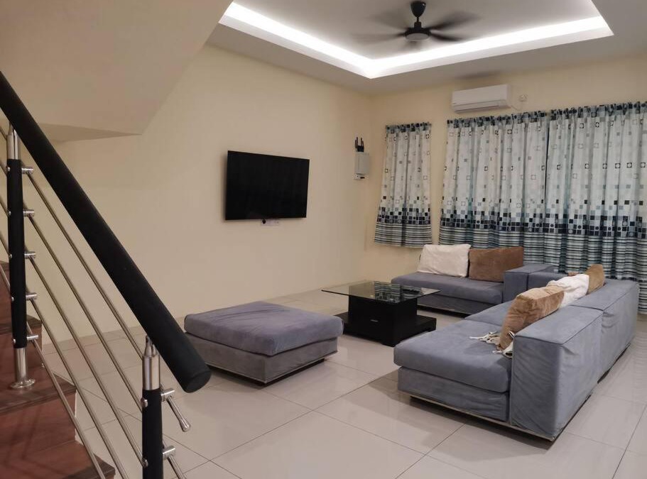 Bintulu House | Cozzy26 Homestay