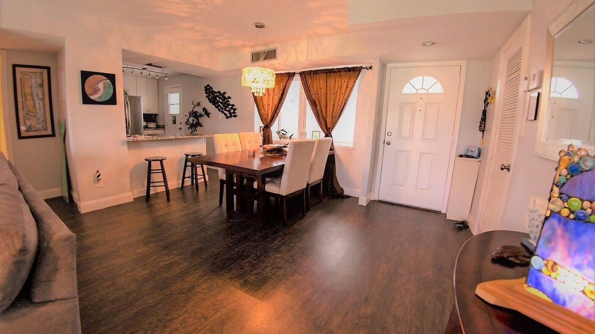 Fort Pierce Condo | CP 723 Golf Course View Condo - Paradise Vacation Rental in Ocean Village
