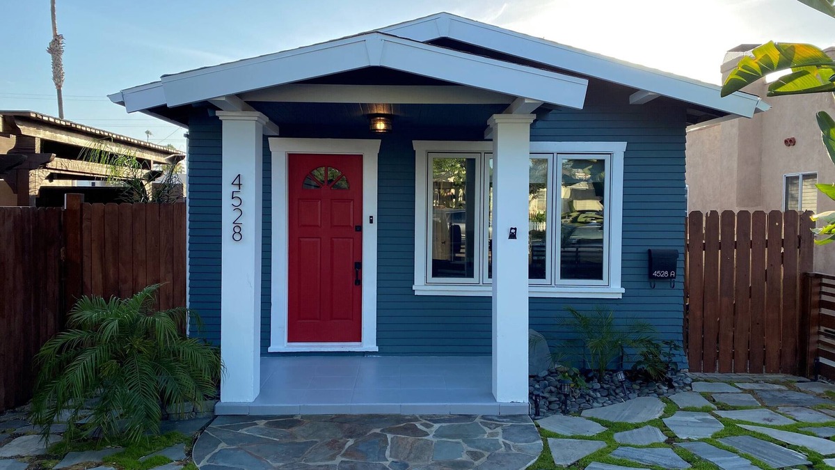 University Heights House | Craftsman Bungalow- University Heights 2BR Home