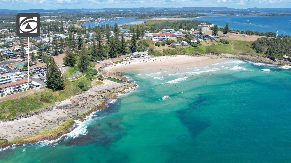 Yamba Apartment | Craigmore On the Beach Unit 13 - One of the most desirable holiday locations in Yamba.