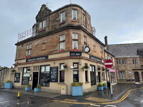 Largs House | Crawford House