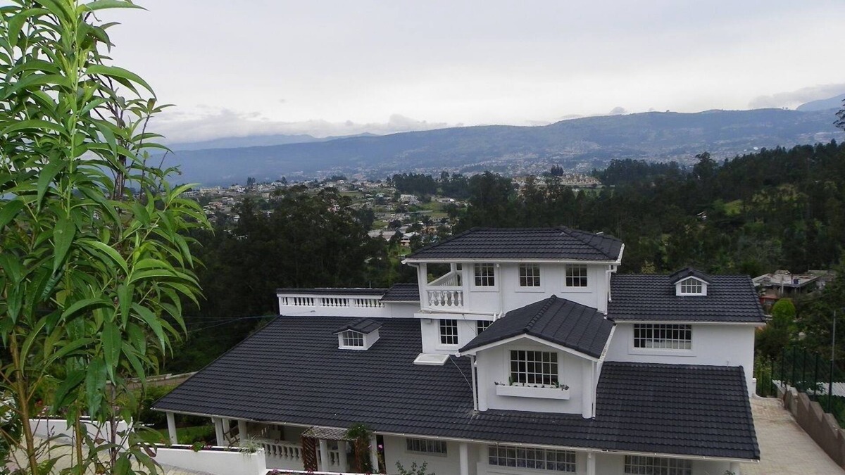 Alangasi House | Create unforgettable memories for you and your loved ones