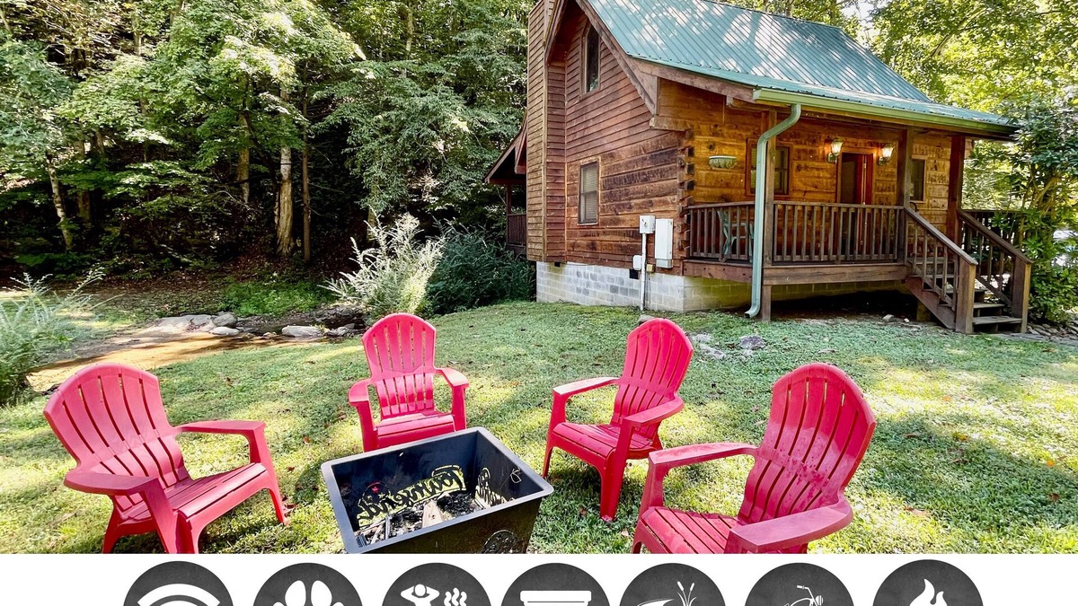 Townsend Cabin | Creekside (2-Bedroom Cabin) - Pets Allowed by RedAwning