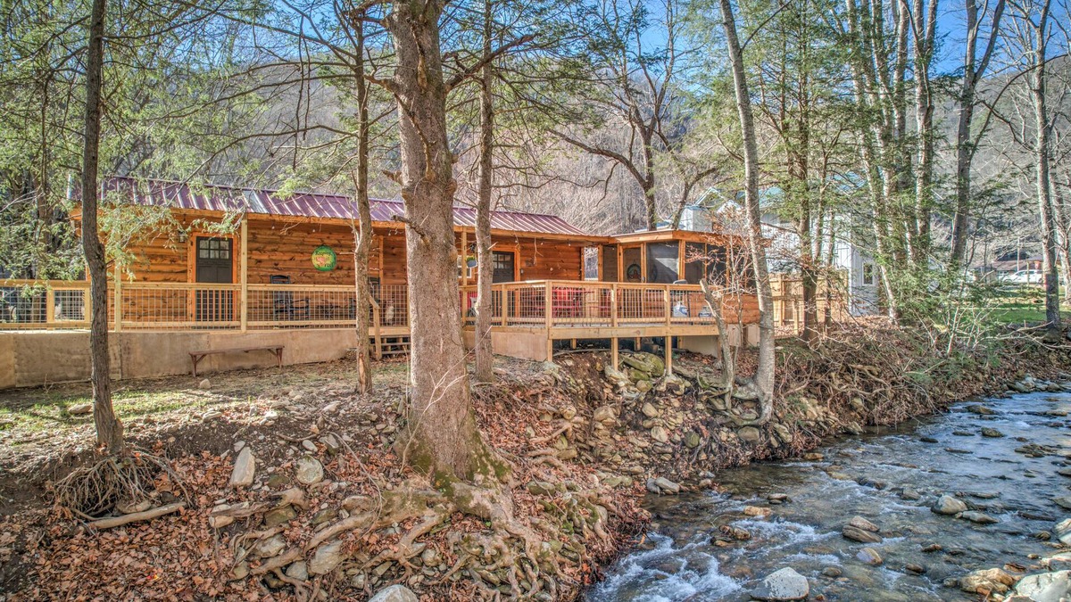 Canton Cabin | Creekside Cottage w/hot tub, fire pit, fishing