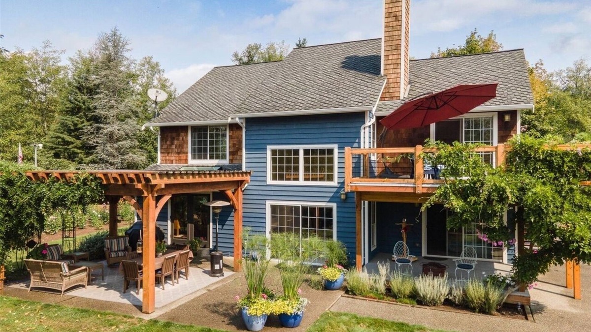 Woods Creek Other | Creekside Farm Escape -Monroe