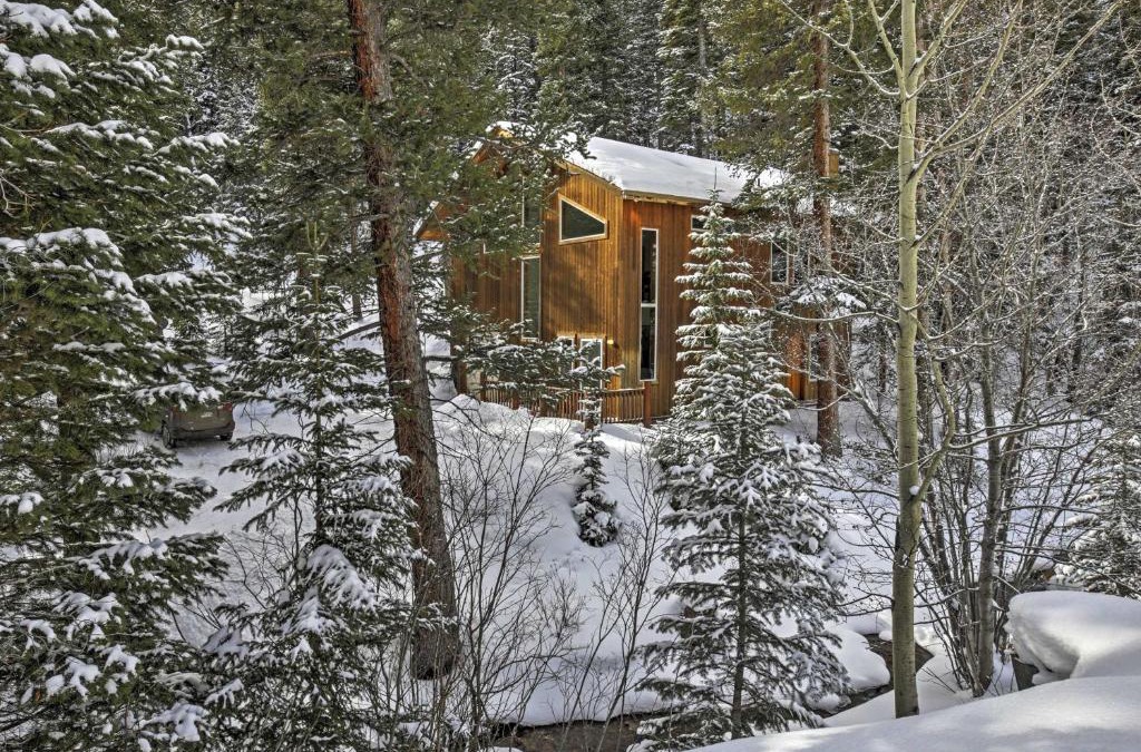 Downieville-Lawson-Dumont House | Creekside Mtn House with Deck 8 Mi to Idaho Springs