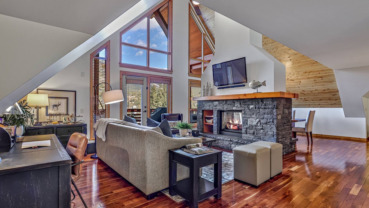 Canmore Condo | Creekside Perfect Penthouse| | Mountain Views | Hot Tub | Prime Location